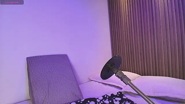 Snapshot of Antonella_Torres2 chatting on November 11, 2025, 3:28 am Antonella Torres2 online show from November 11, 2025, 3:28 am