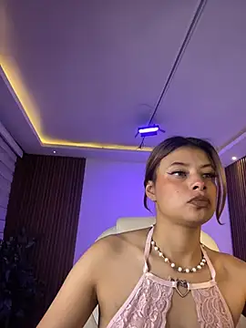 Snapshot of Antonella_Torres2 chatting on November 27, 2025, 3:30 am Antonella Torres2 online show from November 27, 2025, 3:30 am