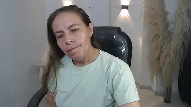 Milf karlye online show from December 20, 2025, 1:45 am