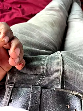 deshi boybig online show from November 2, 2025, 5:32 am