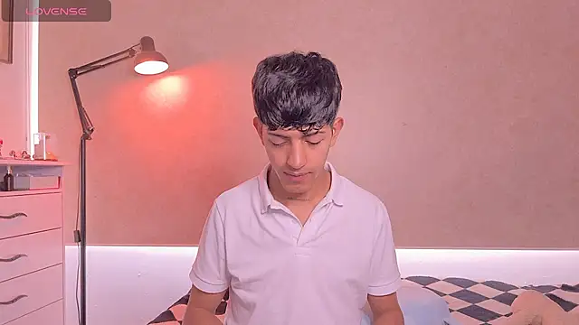 teobowny  online show from March 21, 2026, 8:23 pm