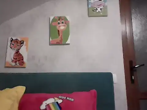 AmberElixir online show from February 8, 2025, 7:49 pm