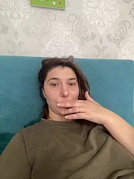 AmberElixir online show from March 17, 2025, 9:12 am