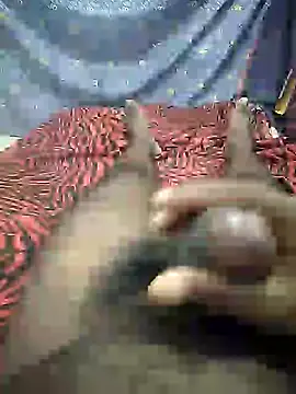 Snapshot of mallucallboy2104 chatting on January 24, 2025, 7:49 pm mallucallboy2104 online show from January 24, 2025, 7:49 pm