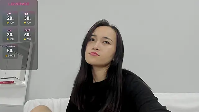 aenie online show from December 15, 2024, 3:09 pm