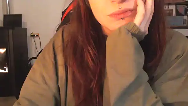 complicata mente online show from February 27, 2025, 7:04 pm