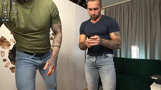 Alex xxx online show from October 20, 2025, 1:33 pm