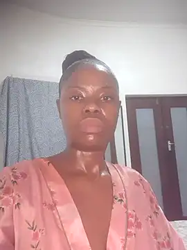 Luciouslips00 online show from December 18, 2024, 12:43 am