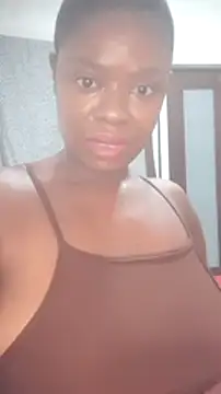 Luciouslips00 online show from January 4, 2025, 9:20 pm