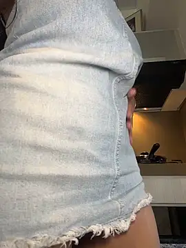 AndyFire69 online show from December 5, 2025, 3:52 pm