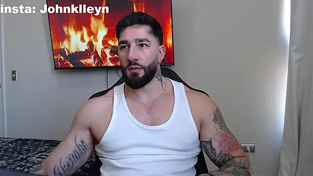 jonhklleyn online show from October 28, 2025, 7:27 pm