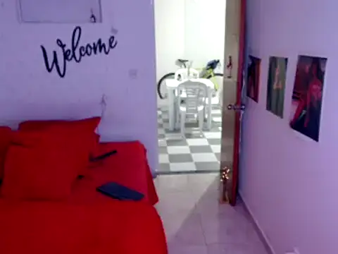 bellacrespalatina online show from January 1, 2025, 3:56 am