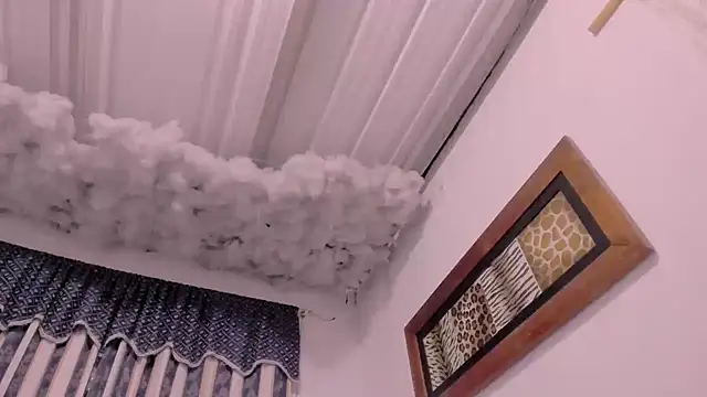 Lauu G online show from September 24, 2025, 10:18 am