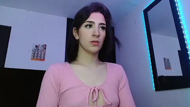 Triana Damelio online show from November 7, 2025, 6:19 pm