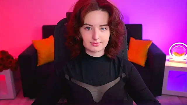 AnnTerry  online show from February 9, 2025, 12:08 pm