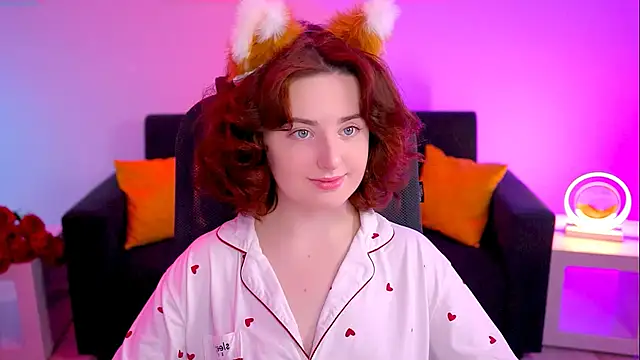 AnnTerry  online show from February 12, 2025, 8:27 am