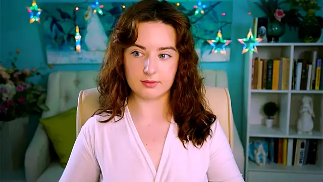 AnnTerry  online show from November 24, 2025, 8:47 am