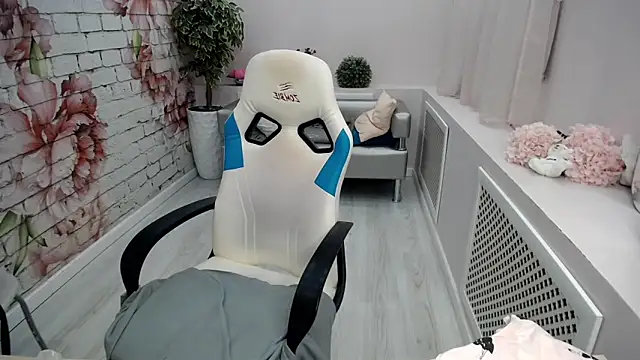 Cutie Asya online show from October 16, 2025, 4:24 am