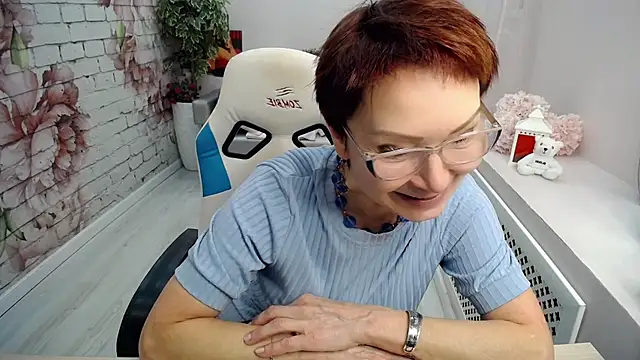 Cutie Asya online show from January 14, 2026, 5:02 am