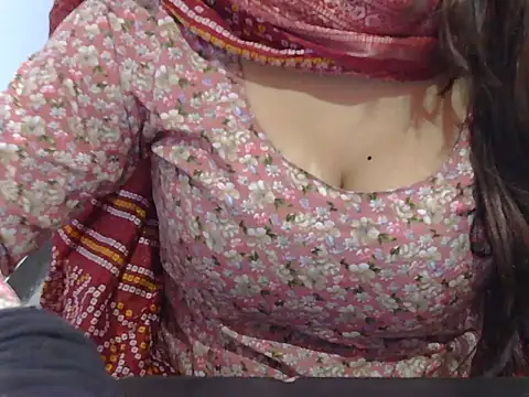 cutie-taara online show from January 16, 2025, 12:20 pm