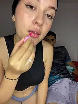 Jonlis01 online show from April 23, 2026, 6:21 pm