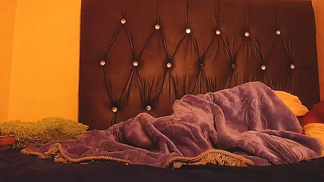 SexinessBae online show from February 20, 2025, 5:12 am