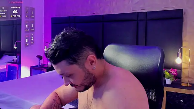 JossAckland online show from February 8, 2025, 2:49 pm