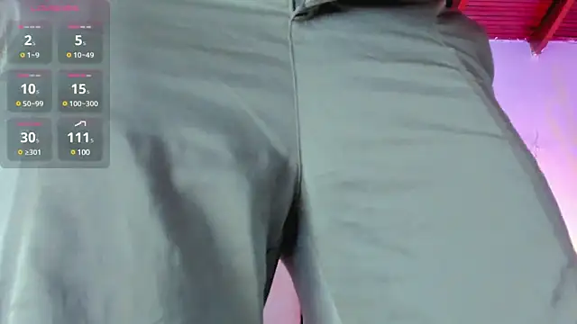 VICTORIA RASH online show from January 6, 2025, 6:52 pm