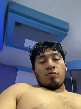 YoElMasHot online show from April 27, 2026, 12:52 am