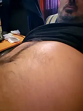 1talianBeutifulCock online show from January 12, 2026, 12:43 pm