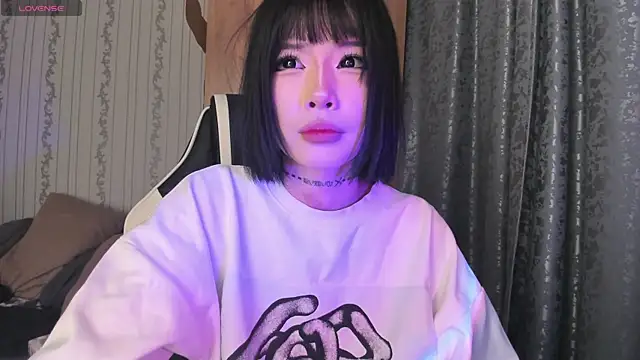 Velvetsky 1 online show from March 4, 2026, 5:30 pm