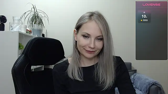 Sunny bunny6 online show from January 19, 2025, 3:18 am