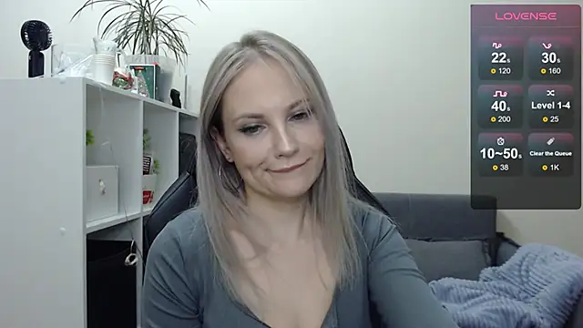 Sunny bunny6 online show from January 27, 2025, 8:07 pm