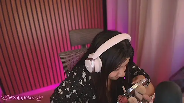 soffyvibes- online show from February 17, 2026, 12:40 am