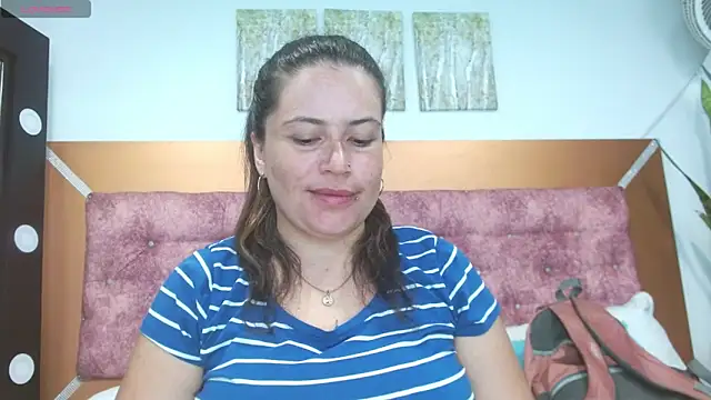 vennuss 89 online show from February 11, 2025, 10:48 am