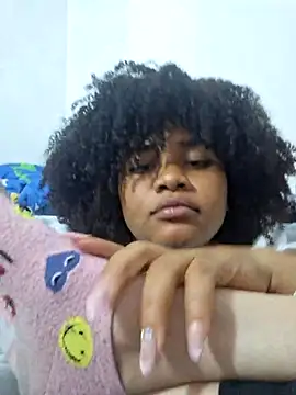 DANIELA MICHEL online show from March 13, 2025, 10:32 pm