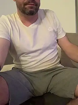 mikaaaaase online show from January 22, 2025, 2:48 am