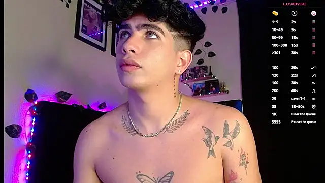 LyleBennett  online show from February 22, 2025, 12:51 pm