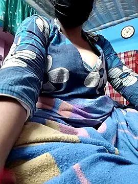 Snapshot of BERRY_00 chatting on December 14, 2025, 5:40 pm BERRY 00 online show from December 14, 2025, 5:40 pm