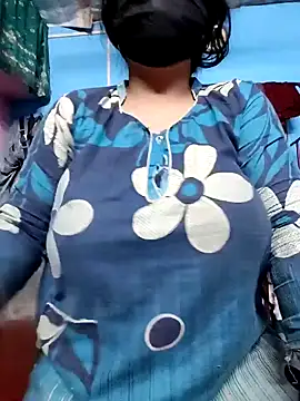 Snapshot of BERRY_00 chatting on December 23, 2025, 1:58 am BERRY 00 online show from December 23, 2025, 1:58 am