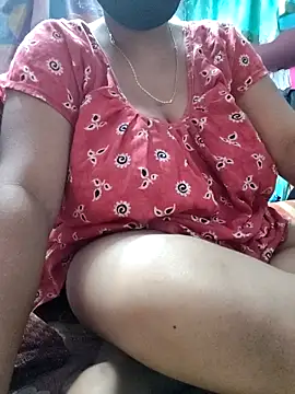 Snapshot of BERRY_00 chatting on March 6, 2026, 5:53 pm BERRY 00 online show from March 6, 2026, 5:53 pm