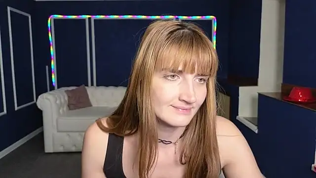 Nika Kitten online show from March 5, 2025, 8:42 pm