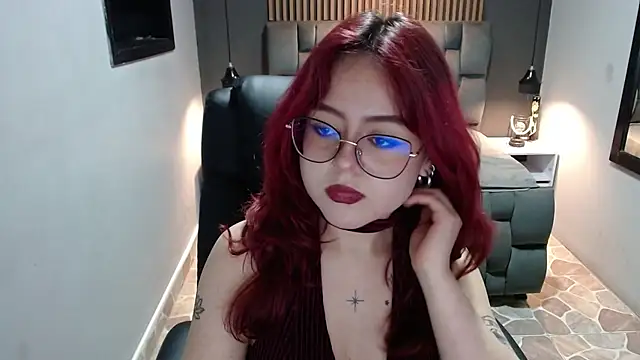 crimson tati  online show from December 3, 2024, 6:15 am