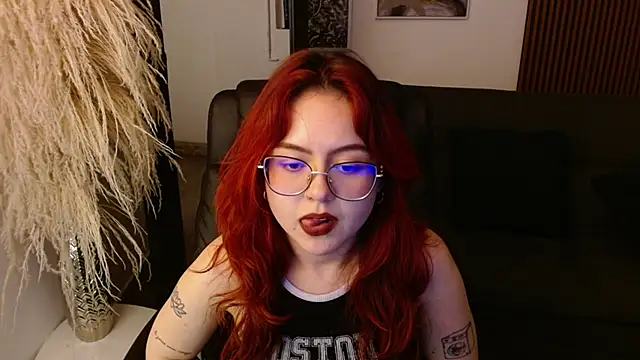 crimson tati  online show from December 10, 2024, 8:51 am