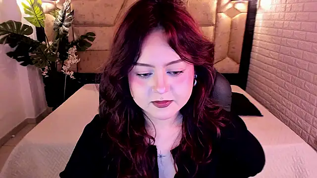 crimson tati  online show from May 23, 2026, 5:23 am