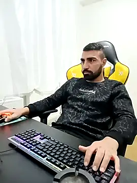 SertSikici022 online show from December 7, 2024, 9:44 pm