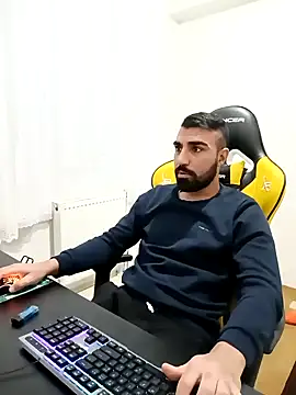 SertSikici022 online show from December 10, 2024, 5:55 pm