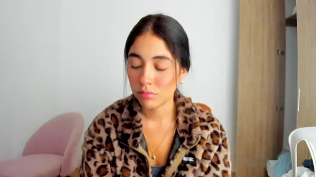 AriaMontgomery online show from April 26, 2026, 3:04 am