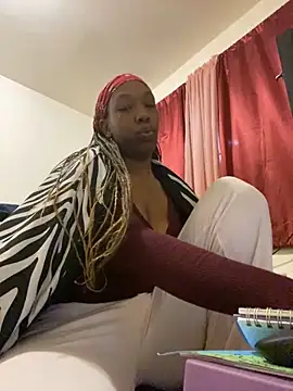 Snapshot of MsSapPhire500 chatting on January 7, 2025, 6:05 am MsSapPhire500 online show from January 7, 2025, 6:05 am