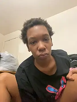 Snapshot of MsSapPhire500 chatting on February 3, 2025, 10:00 pm MsSapPhire500 online show from February 3, 2025, 10:00 pm